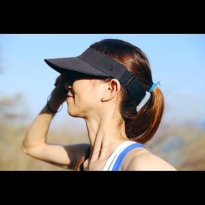 Lululemon Fast-Paced Running Visor